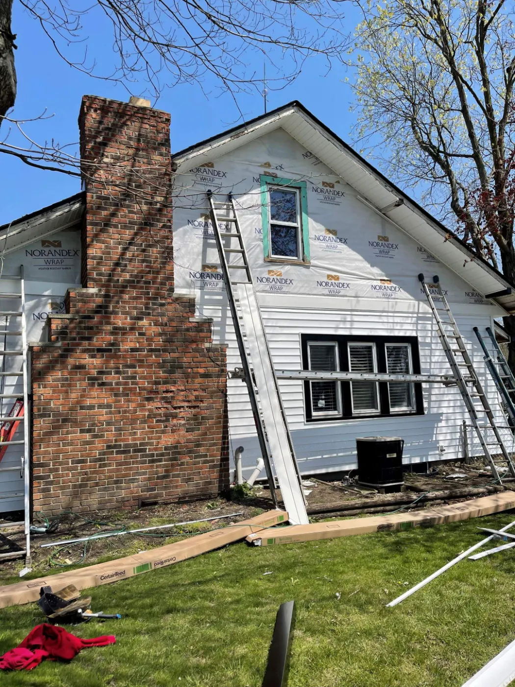 Siding by Wood Wind Siding Company near North Crows Nest, IN